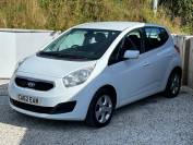 KIA VENGA 2013 (62)