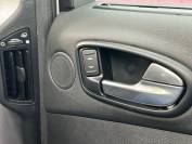 FORD S-MAX 2011 (11)