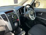 KIA VENGA 2013 (62)