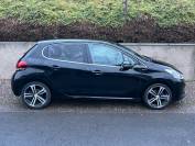 PEUGEOT 208 2018 (18)