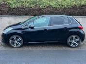 PEUGEOT 208 2018 (18)