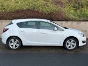 VAUXHALL ASTRA 2013 (13)